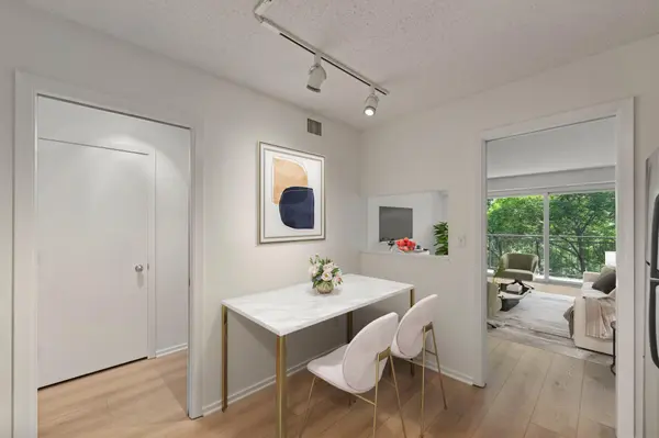 210 W Grant ST #607, Minneapolis, MN 55403