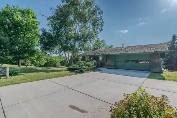 1421 Broadway AVE S, Sauk Rapids, MN 56379
