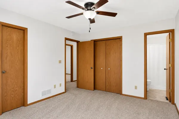 2916 Frank ST, Maplewood, MN 55109