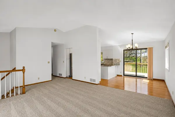 2916 Frank ST, Maplewood, MN 55109