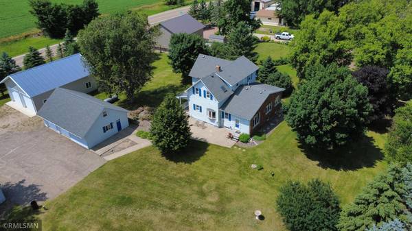 1814 County Road 5 NW,  Annandale,  MN 55302