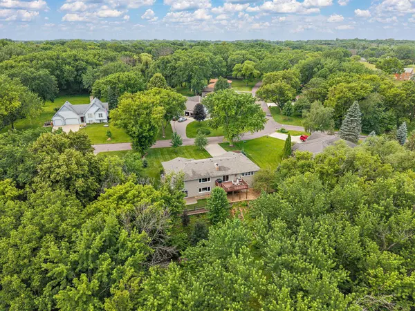 12680 N Shannon DR, Shakopee, MN 55379