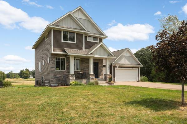 7790 244th ST, Forest Lake, MN 55025