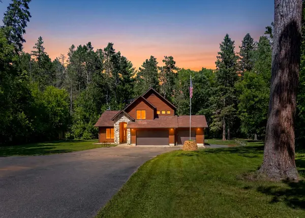 1903 White Tail LN, Grand Rapids, MN 55744