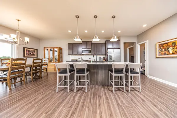1696 73rd ST W, Inver Grove Heights, MN 55077