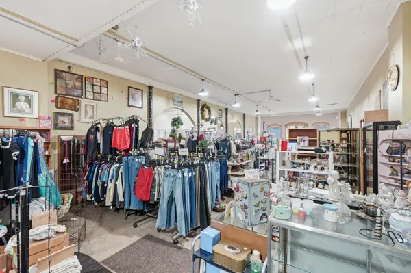 132 E Oak ST, Glenwood City, WI 54013
