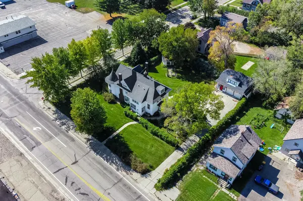 721 6th AVE E, Alexandria, MN 56308