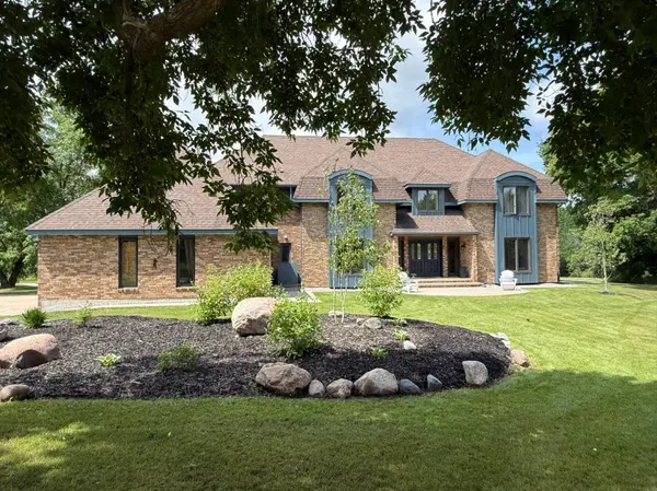 59256 340th ST, Warroad, MN 56763