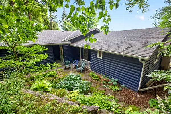 8890 Bishop AVE NW, Maple Lake, MN 55358