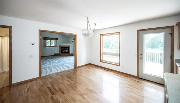 700 Ridge RD, Henderson, MN 56044