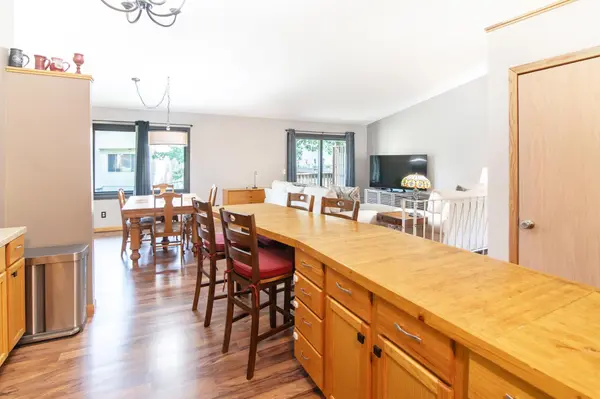 532 Pleasant DR, Hastings, MN 55033