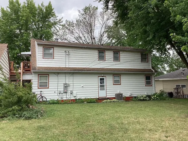 413 Hawthorne ST E, Albert Lea, MN 56007