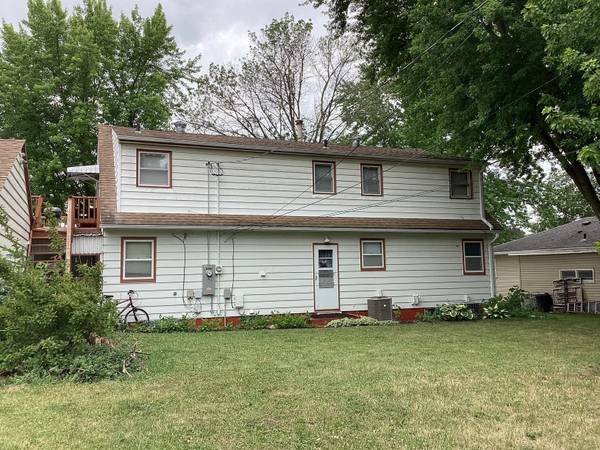 413 Hawthorne ST E, Albert Lea, MN 56007