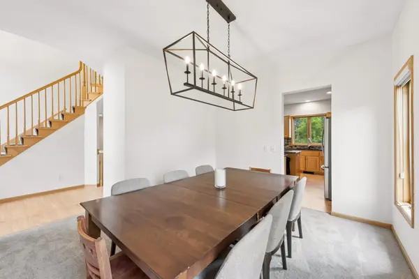 9257 Shetland RD, Eden Prairie, MN 55347