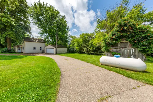 8370 County Road 3, Owatonna, MN 55060