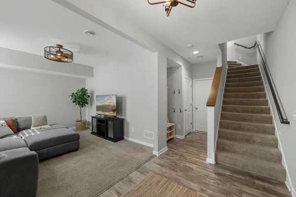 665 Satori WAY, Chaska, MN 55318