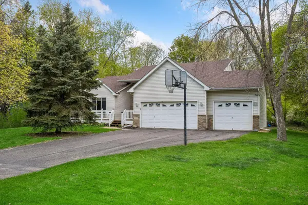 15000 Juniper Ridge DR NW, Andover, MN 55303