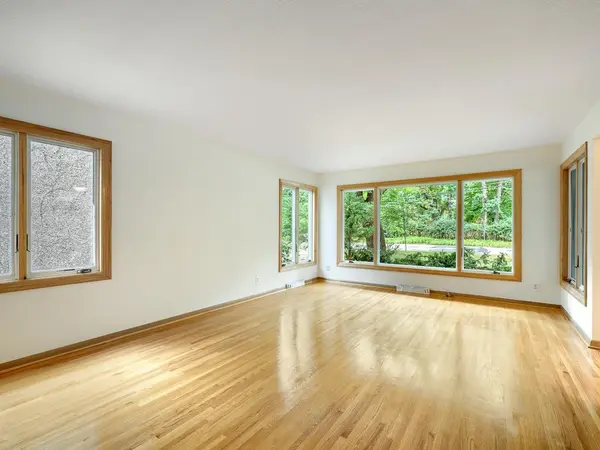 2507 Burnham RD, Minneapolis, MN 55416