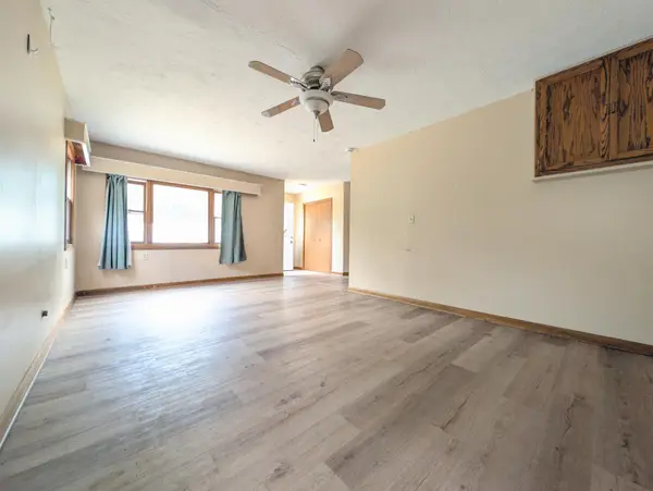 1003 9th AVE, Anoka, MN 55303
