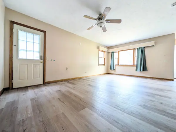 1003 9th AVE, Anoka, MN 55303