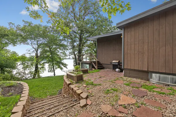 70397 476th AVE, Jackson, MN 56143