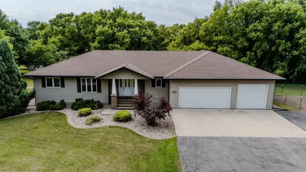 6409 County Road 17 S, Horace, ND 58047