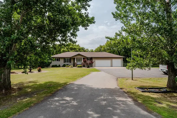 6409 County Road 17 S, Horace, ND 58047