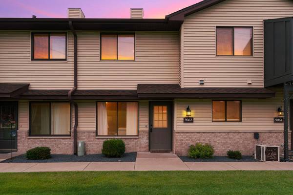9062 Underwood LN N, Maple Grove, MN 55369