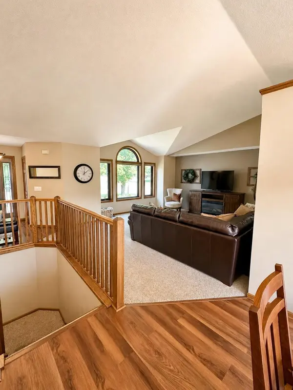 20250 Spoonbill CT, Rogers, MN 55374