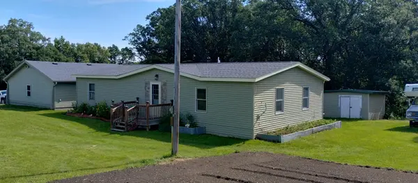20270 Harmony RD, Fergus Falls, MN 56537