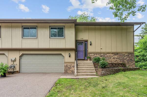 7792 Yucca LN N, Maple Grove, MN 55311