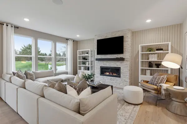 3766 Holbrook DR, Waconia, MN 55387