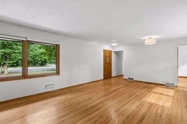 3521 County Road 101, Minnetonka, MN 55345