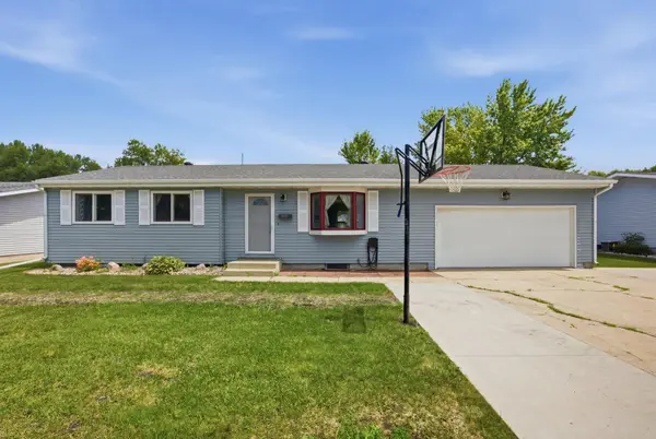901 7th ST W, West Fargo, ND 58078