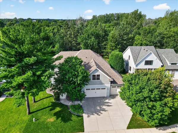 1214 Prairie Pine CT, Monticello, MN 55362