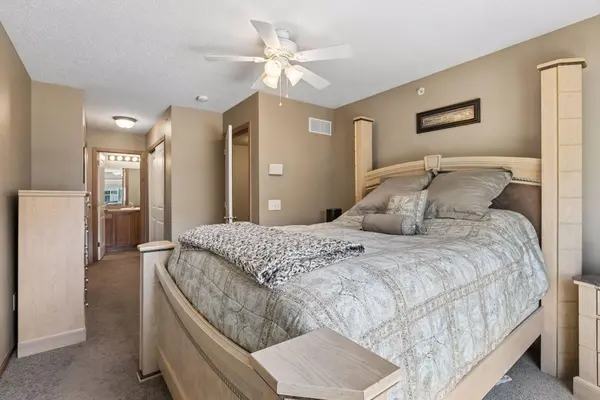 6420 Lakota TRL, Lino Lakes, MN 55014