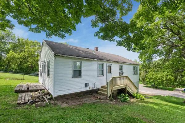 4365 Warren AVE, Spring Park, MN 55384