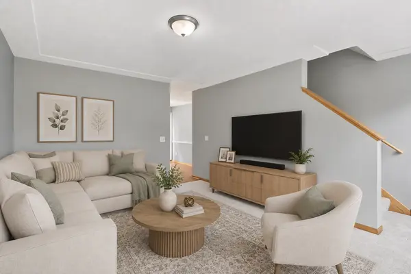 2875 Arboretum Village TRL, Chanhassen, MN 55331