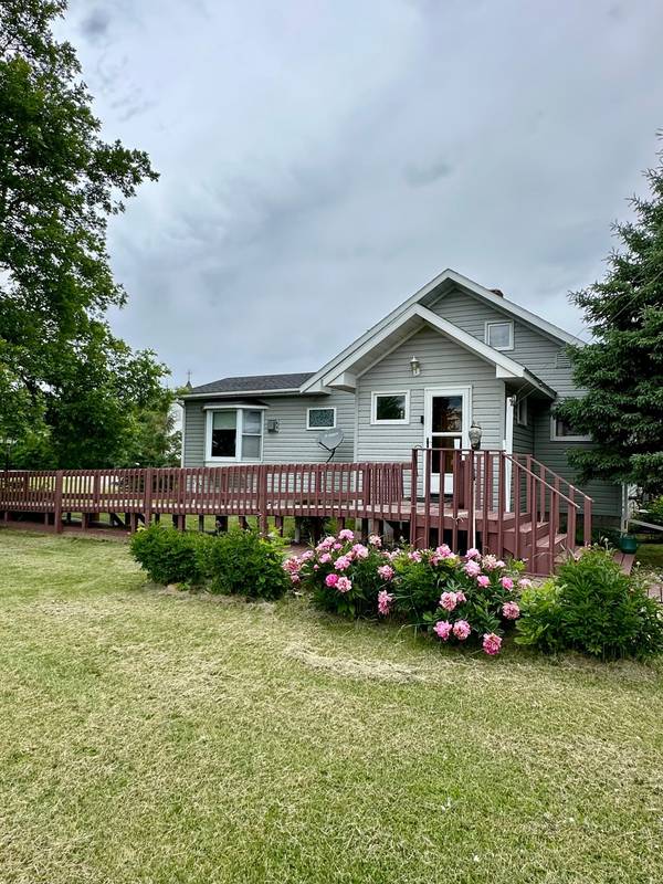 7664 Highway 11, Loman, MN 56654
