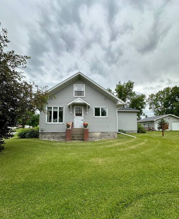7664 Highway 11, Loman, MN 56654