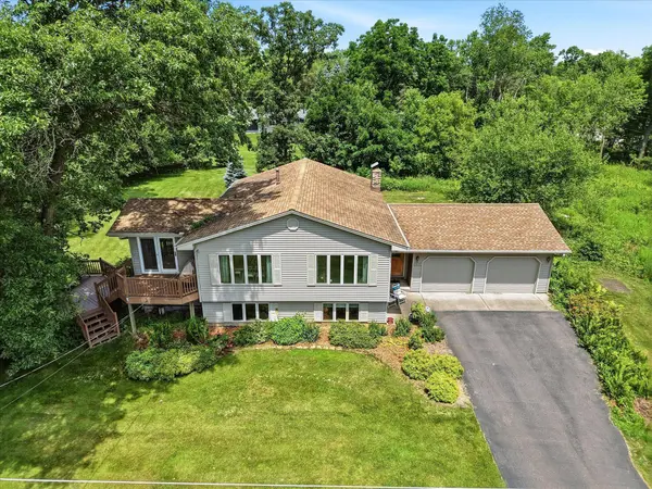 7611 164th LN NW, Ramsey, MN 55303