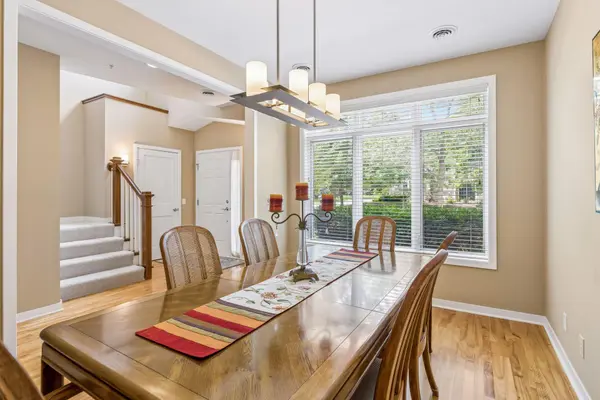 519 Willoughby WAY W, Minnetonka, MN 55305