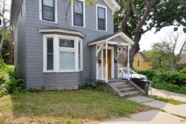 690 Conway ST, Saint Paul, MN 55106