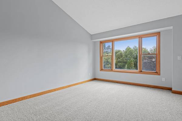 59 Dakota AVE, Elko New Market, MN 55054