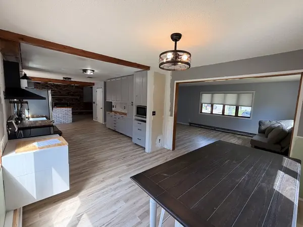 422 28th ST S, La Crosse, WI 54601