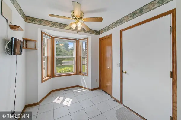 1522 4th AVE E, Shakopee, MN 55379