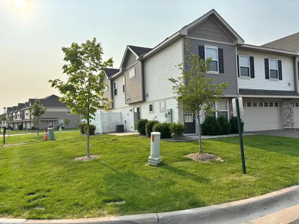7219 Elmo CT, Hugo, MN 55038
