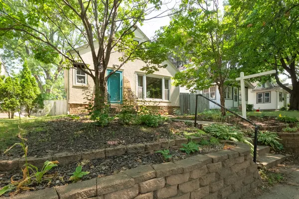 4334 Oliver AVE N, Minneapolis, MN 55412