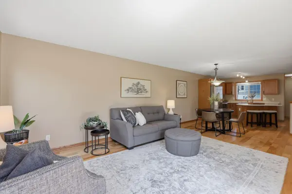 10563 64th LN NE, Albertville, MN 55301