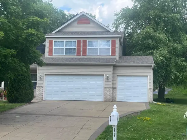 8218 Lori LN, Woodbury, MN 55125